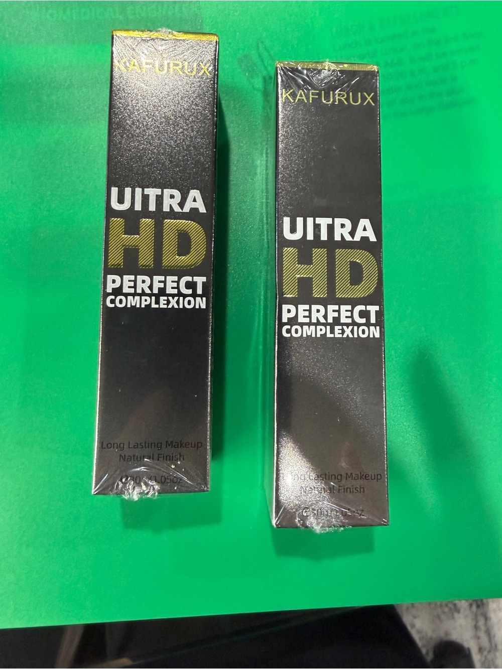 Ultra HD Perfect Complexion Foundation - Black & Gold Packaging